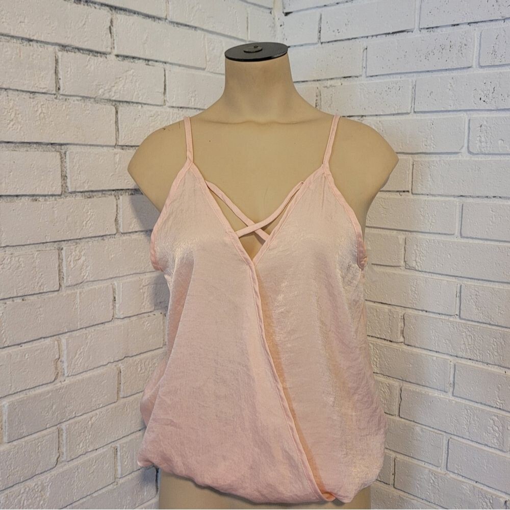 NWT Francesca's Miami Light Pink Criss-Cross Front Camisole Tank Top - Small